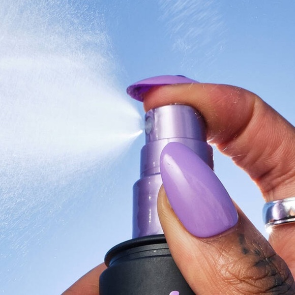 Urban Decay All Nighter Setting Spray - Picture 2 of 3